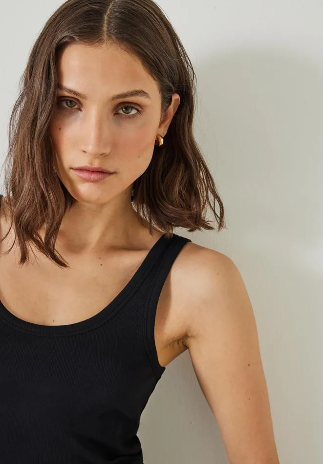 Hush Tops and Tshirts Women Seth Low Scoop Ribbed Vest Black Hush Tops and Tshirts Women Seth Low Scoop Ribbed Vest Black
