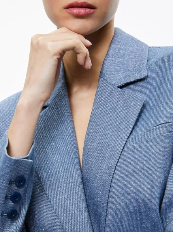 Jackets Coats Women Alice Olivia SHAN CROPPED CHAMBRAY BLAZER Dark Chambray