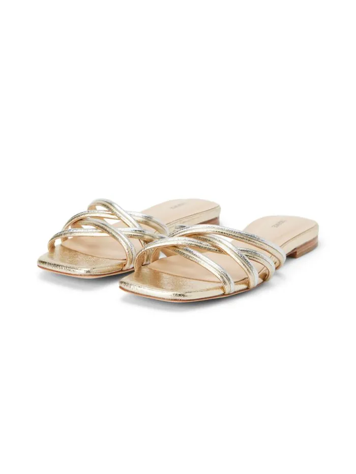 L039Agence Sandals and Wedges Women Abelle Flat Sandal Goldsilver Crackle