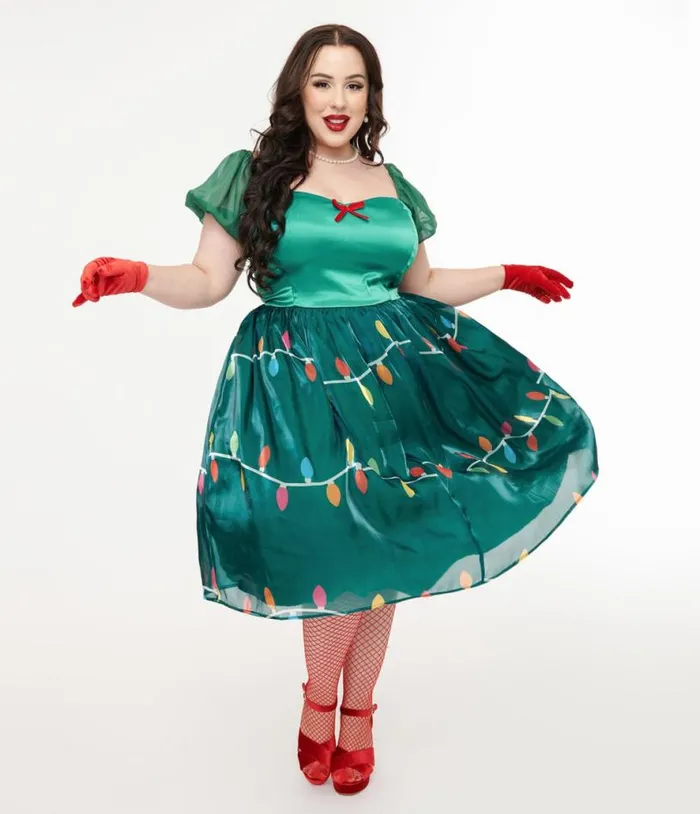 Light Up Plus Size 1950s Green Christmas Lights Print Sweetheart Dress DressesPlus Unique Vintage Swing Light Up Plus Size 1950s Green Christmas Lights Print Sweetheart Dress DressesPlus Unique Vintage Swing