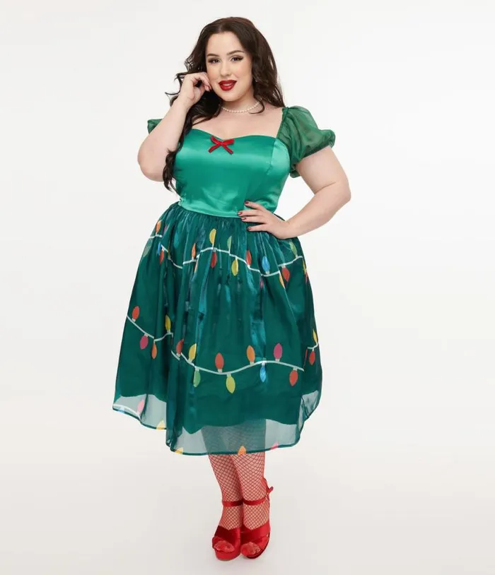 Light Up Plus Size 1950s Green Christmas Lights Print Sweetheart Dress DressesPlus Unique Vintage Swing