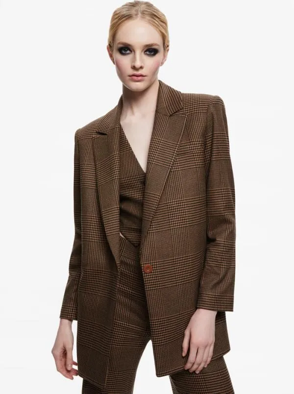 Matching Sets Women Alice Olivia COLLEY NOTCH COLLAR BLAZER DEANNA HIGH WAISTED BOOTCUT PANT Matching Sets Women Alice Olivia COLLEY NOTCH COLLAR BLAZER DEANNA HIGH WAISTED BOOTCUT PANT