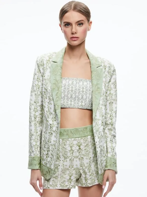 Matching Sets Women Alice Olivia MACEY NOTCH COLLAR FITTED BLAZER DONALD HIGH WAISTED SHORT Matching Sets Women Alice Olivia MACEY NOTCH COLLAR FITTED BLAZER DONALD HIGH WAISTED SHORT