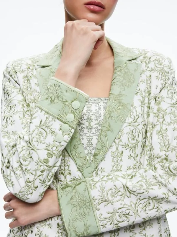 Matching Sets Women Alice Olivia MACEY NOTCH COLLAR FITTED BLAZER DONALD HIGH WAISTED SHORT Matching Sets Women Alice Olivia MACEY NOTCH COLLAR FITTED BLAZER DONALD HIGH WAISTED SHORT