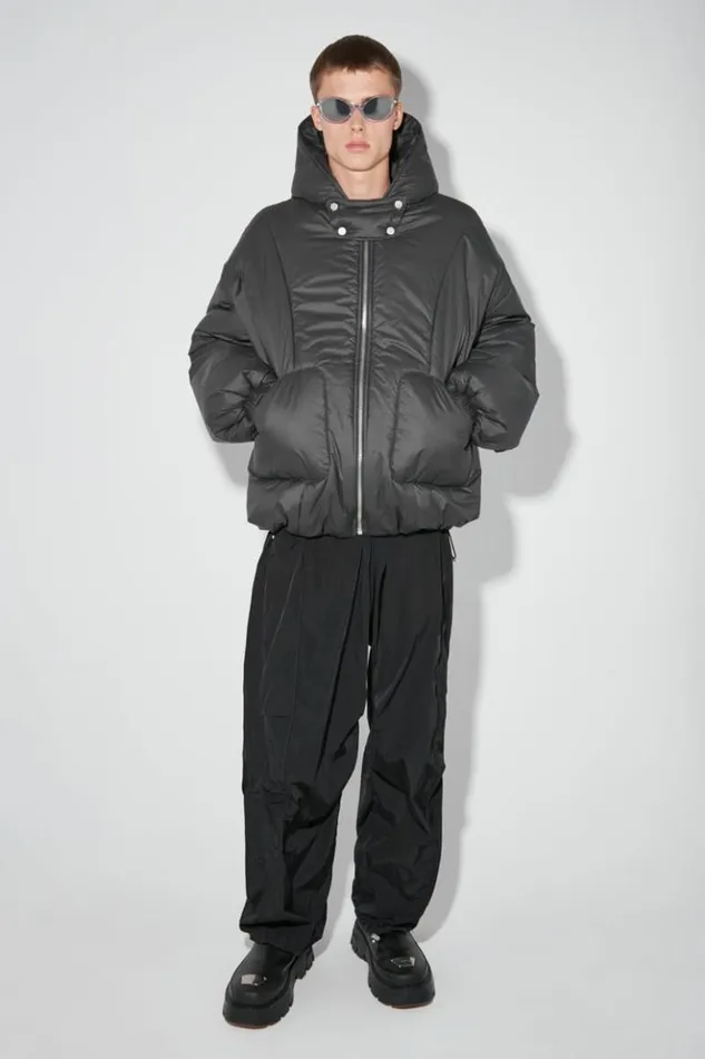Men Outerwear MISBHV Ultra Fine Nylon Sculptural Puffer Space Grey