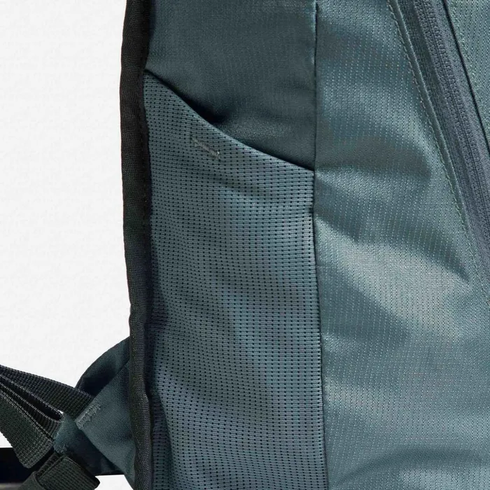 MenWomen Unisex Escaper Backpack Active 8L Rossignol Bags Backpacks and Travel Bags