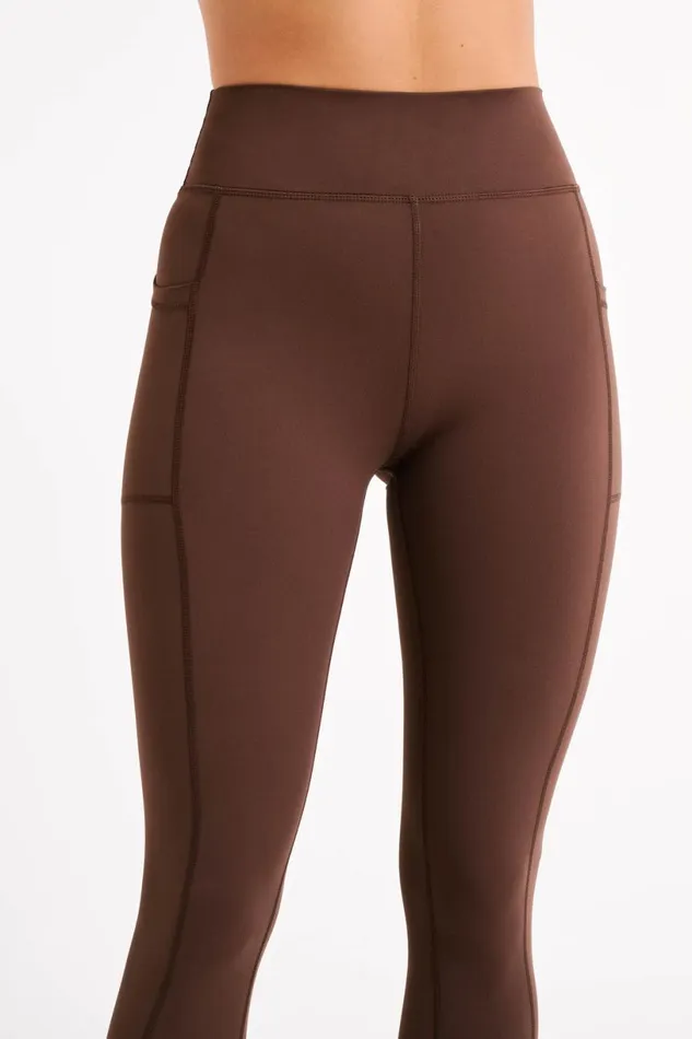 Meshki Activewear Women Briar V Back Leggings With Pockets 8211 Dark Chocolate Darkchocolate