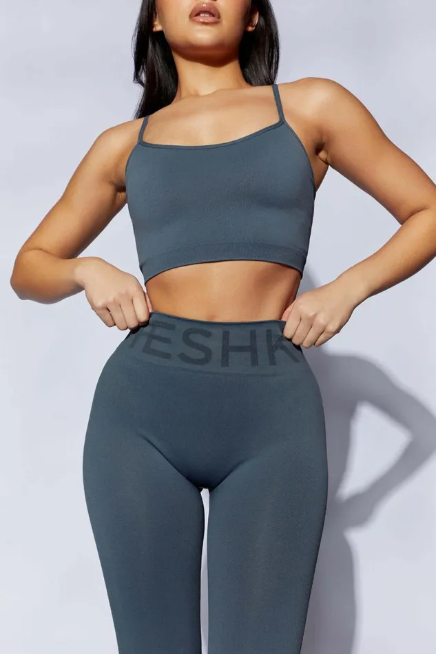 Meshki Activewear Women Lanie Scoop Neck Tank Top 8211 Charcoal Charcoal