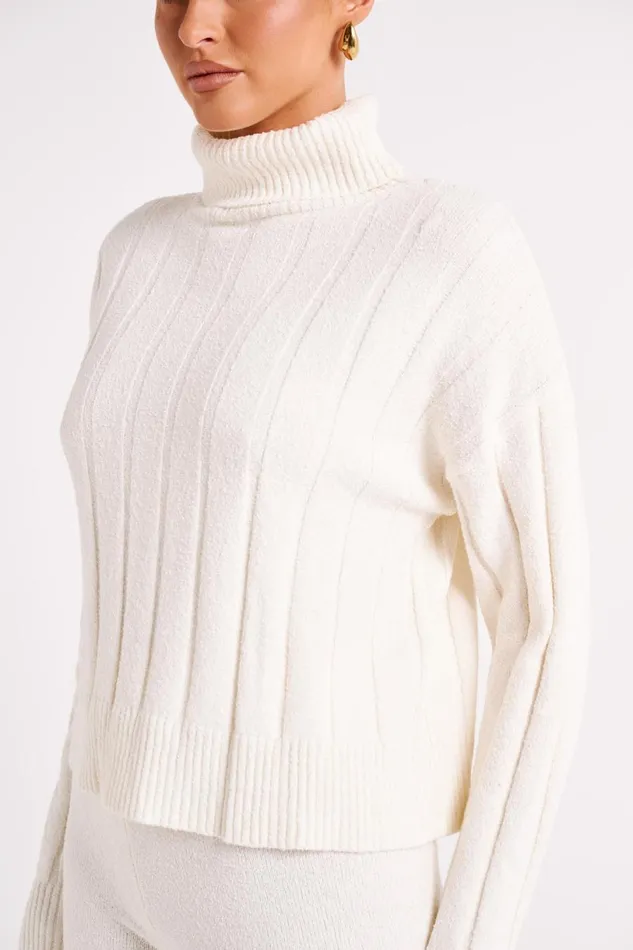 Meshki Basic Tops Women Cupid Long Sleeve Turtle Neck 8211 Ivory Ivory