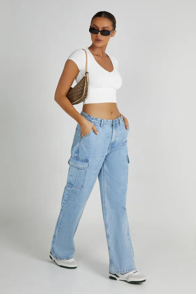 Meshki Basic Tops Women Olympia Recycled Nylon V Neck Top 8211 White White