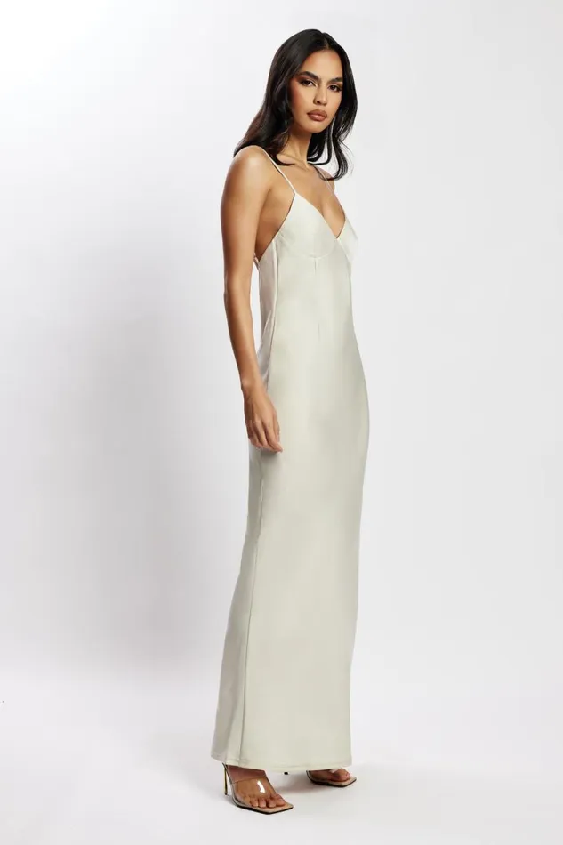 Meshki Bridesmaids Women Baily Satin Maxi Dress 8211 Silver Silver Meshki Bridesmaids Women Baily Satin Maxi Dress 8211 Silver Silver