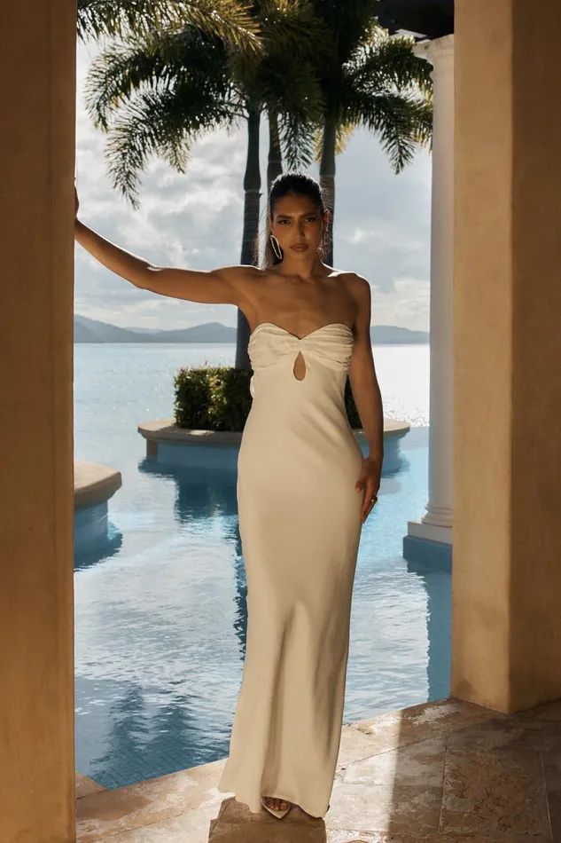 Meshki Maxi Dresses Women Antonella Strapless Keyhole Maxi Dress 8211 White White Meshki Maxi Dresses Women Antonella Strapless Keyhole Maxi Dress 8211 White White