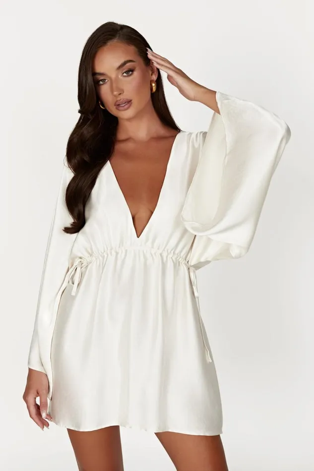 Meshki Mini Dresses Women Esmerlda Pleated Kimono Mini Dress 8211 Ivory Ivory Meshki Mini Dresses Women Esmerlda Pleated Kimono Mini Dress 8211 Ivory Ivory
