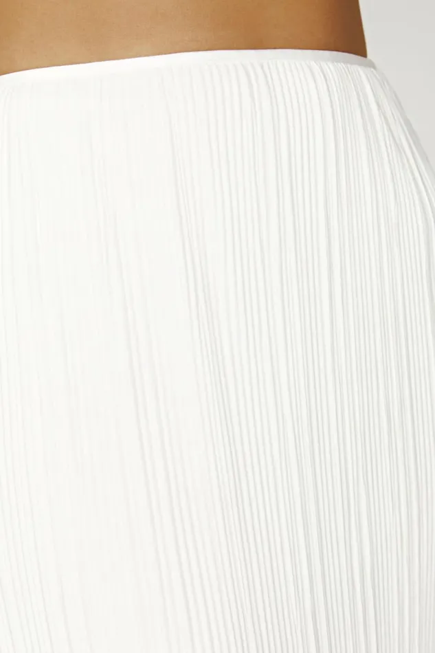 Meshki Skirts Women Elsie Plisse Maxi Skirt 8211 White White