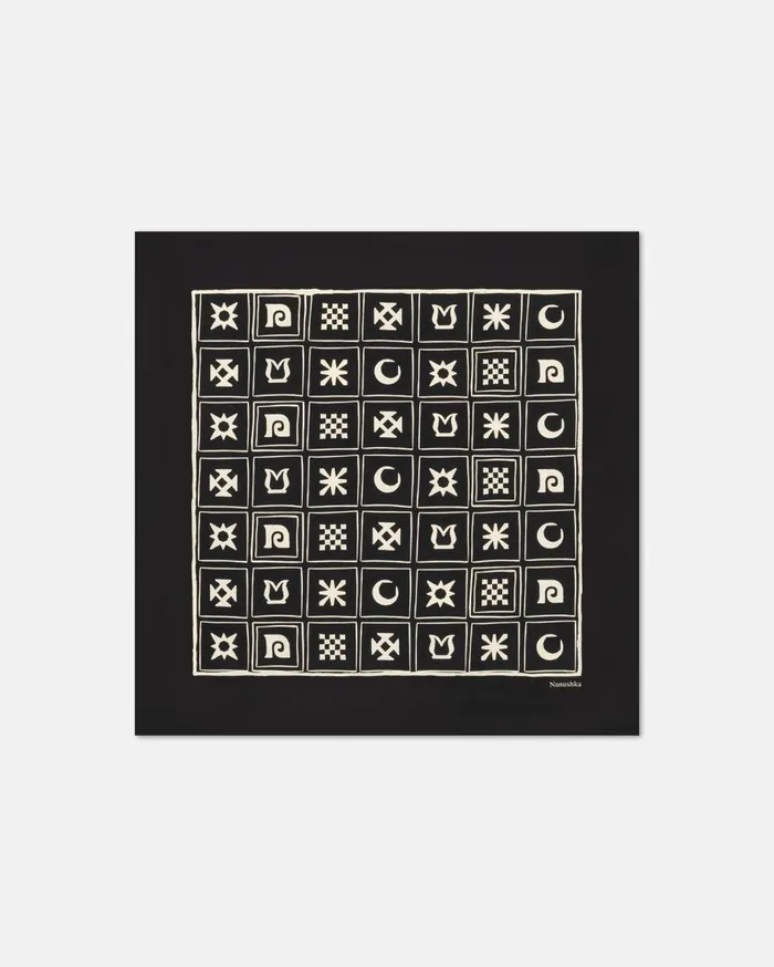 Nanushka Scarves Shoul Black Beige Kopjafa 8211 WomenMen