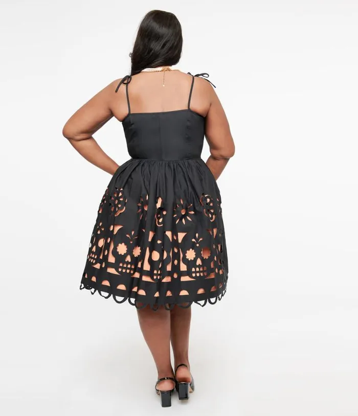 Plus Size 1950s Black and Orange Dia De Los Muertos Cutout Bobbie Swing Dress Halloween Unique Vintage Dresses