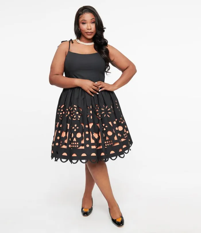 Plus Size 1950s Black and Orange Dia De Los Muertos Cutout Bobbie Swing Dress Halloween Unique Vintage Dresses