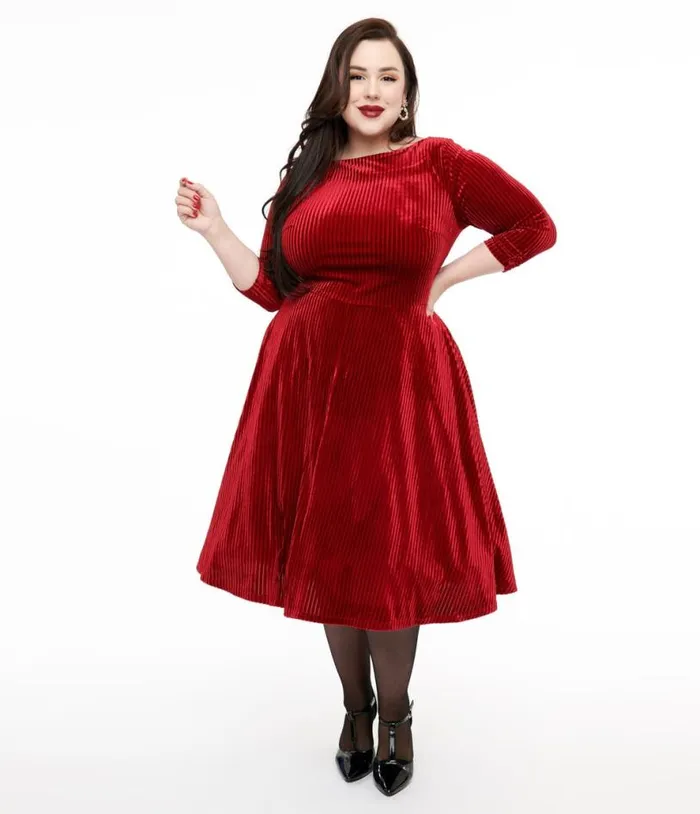Plus Size 1950s Burgundy Textured Velvet Devon Swing Dress DressesPlus Unique Vintage Pocket Dresses