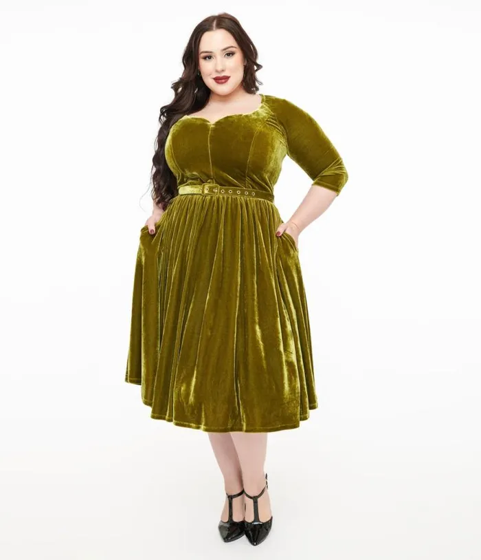 Plus Size 1950s Chartreuse Velvet Sweetheart Swing Dress DressesPlus Unique Vintage Swing