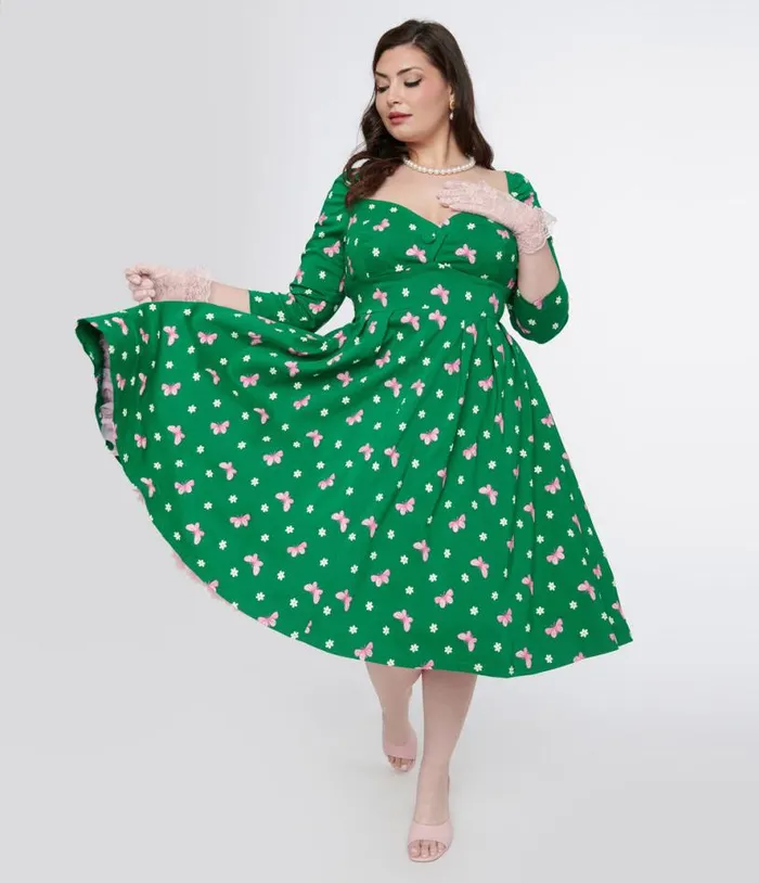 Plus Size 1950s Green and Butterfly Stamp Print Lamar Swing Dress DressesPlus Unique Vintage Swing Plus Size 1950s Green and Butterfly Stamp Print Lamar Swing Dress DressesPlus Unique Vintage Swing