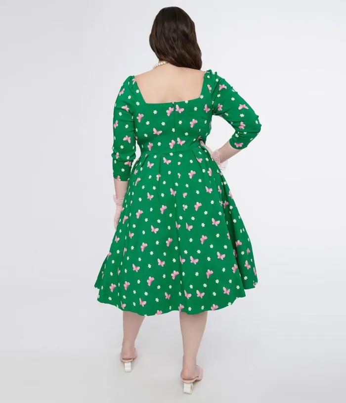 Plus Size 1950s Green and Butterfly Stamp Print Lamar Swing Dress DressesPlus Unique Vintage Swing