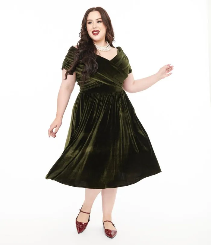 Plus Size 1950s Olive Green Shirred Velvet Swing Dress DressesPlus Unique Vintage Pocket Dresses