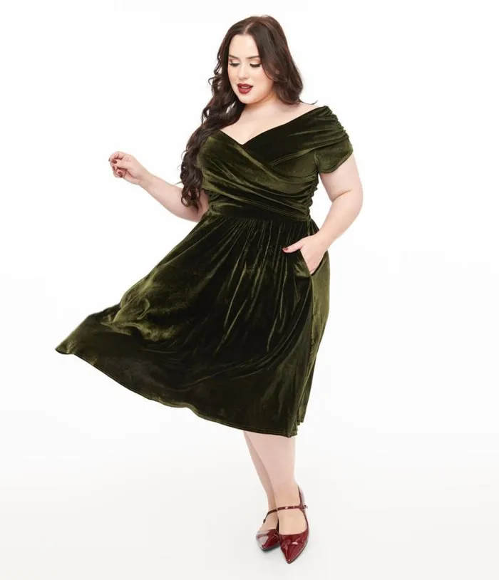 Plus Size 1950s Olive Green Shirred Velvet Swing Dress DressesPlus Unique Vintage Pocket Dresses