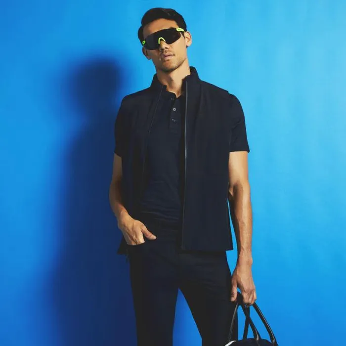 Polos and Shirts Men GFORE PERFORATED STRIPE TECH JERSEY MODERN SPREAD COLLAR POLO Onyx