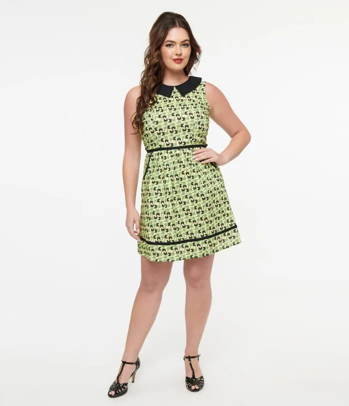 Retrolicious 1950s Green and Black Mod Cat Print Cotton Fit and Flare Dress Dresses Unique Vintage Fit and Flare Retrolicious 1950s Green and Black Mod Cat Print Cotton Fit and Flare Dress Dresses Unique Vintage Fit and Flare
