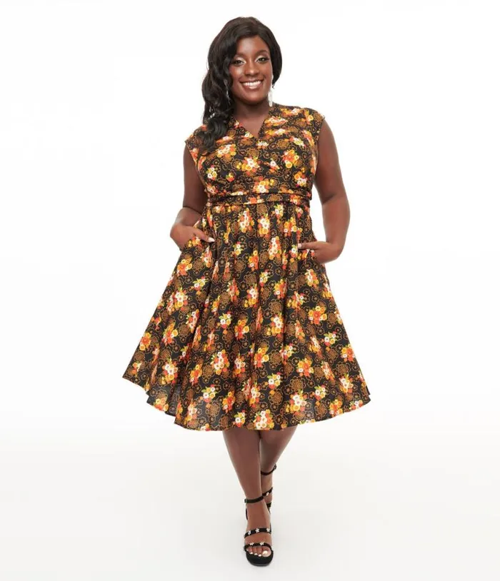 Retrolicious Plus Size 1950s Black Autumn Floral Cotton Greta Swing Dress DressesPlus Unique Vintage Pocket Dresses