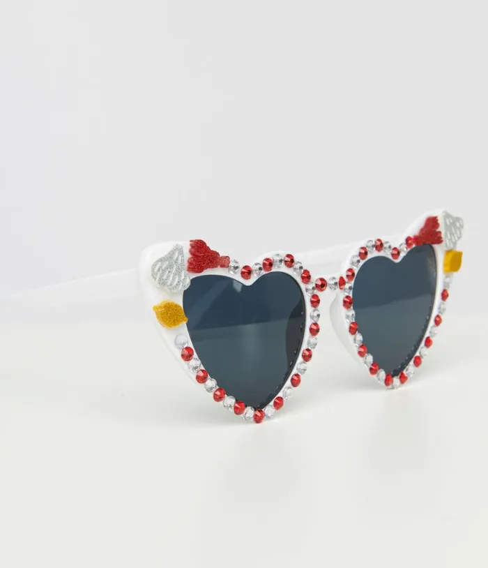 Rhinestone Crawfish White Heart Cat Eye Sunglasses Accessories Unique Vintage Sunglasses