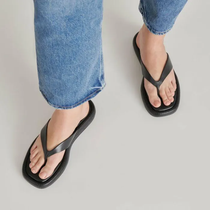 Sandals Shop Dolce Vita Adin Sandals Black Leather Black Leather