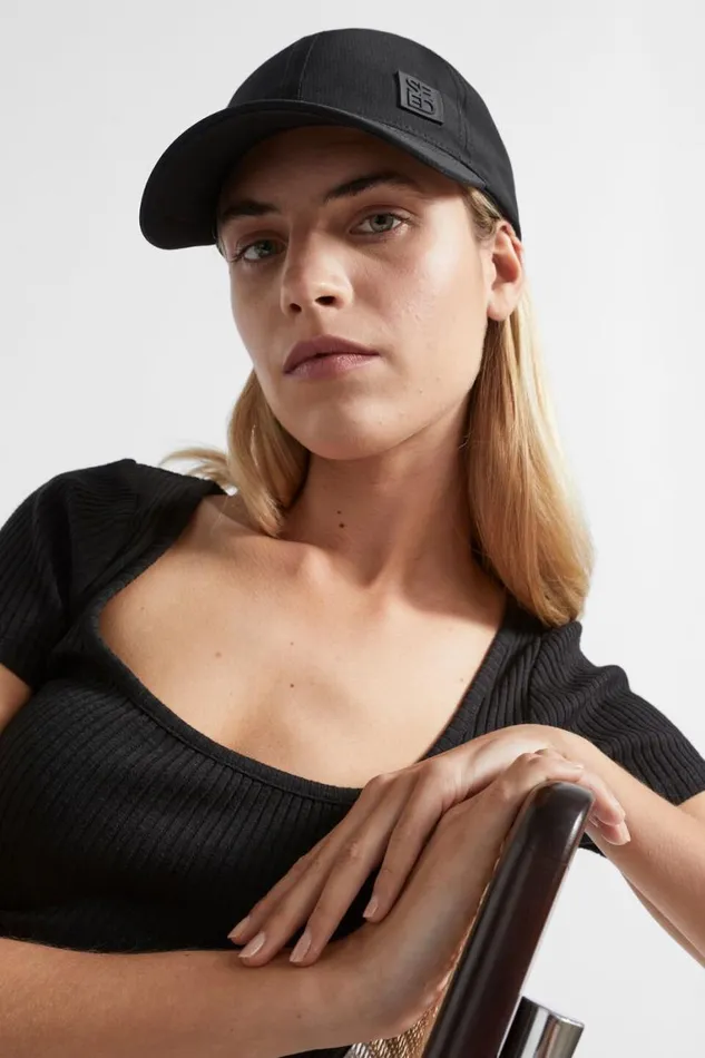 Seed Heritage Hats and Gloves Fabric Relaxed Cap Black 8211 Woman