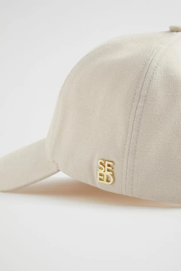 Seed Heritage Hats and Gloves Logo Detail Cap Stone 8211 Woman
