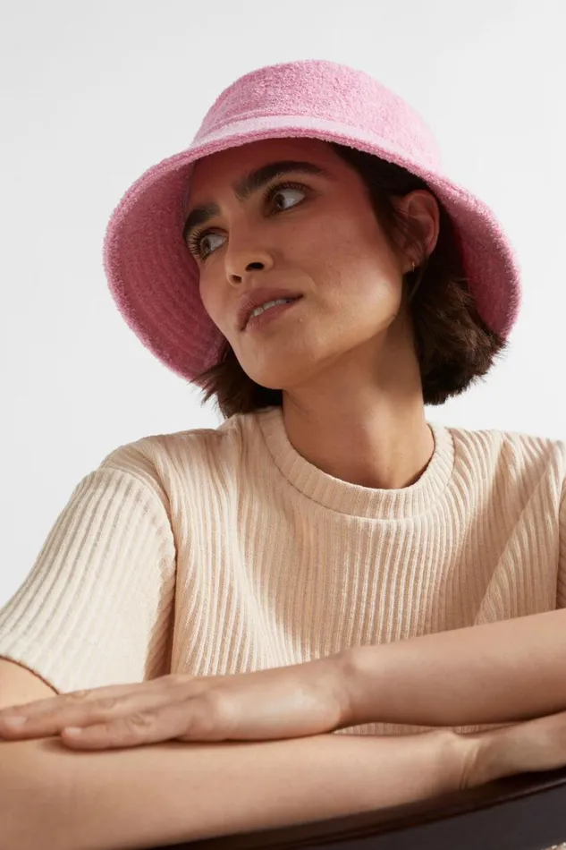 Seed Heritage Hats and Gloves Seed Logo Bucket Hat Candy Pink 8211 Woman