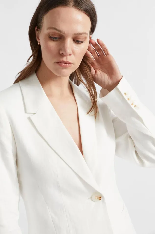 Seed Heritage Jackets and Vests Linen Structured Blazer Cloud Cream 8211 Woman