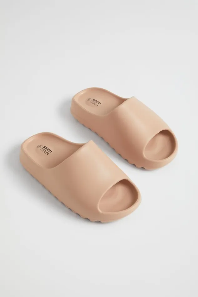 Seed Heritage Sandals and Slides Rubber Moulded Slide Latte 8211 Teen Girl
