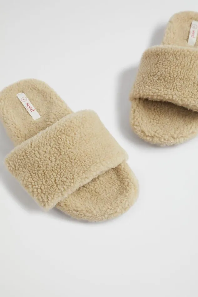Seed Heritage Sandals and Slides Teddy Fur Slide Chai 8211 Girl