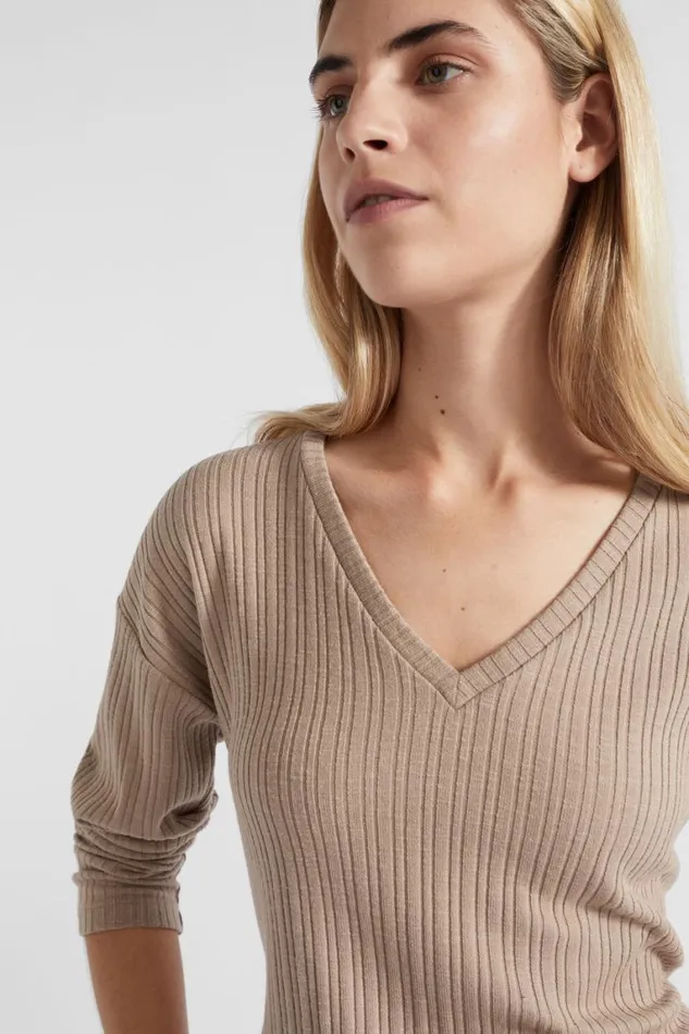 Seed Heritage TShirts and Tops Textured V Neck Top Cookie 8211 Woman