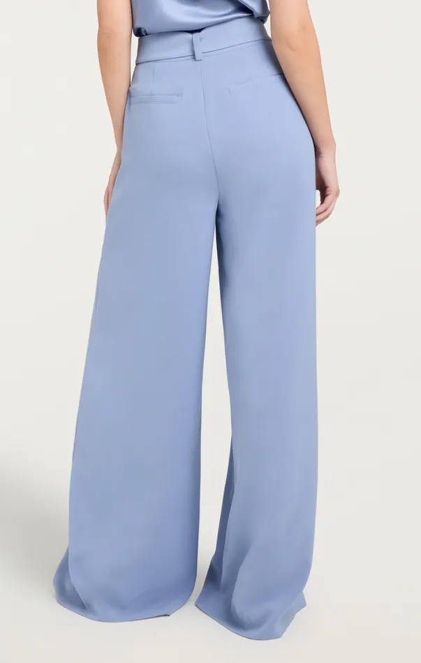 Shop Shauna Pant Stonewash Cinq Sept Pants