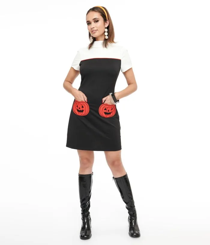 Smak Parlour 1960s Black and Orange Pumpkin Pocket Shift Dress DressesHalloween Unique Vintage Pocket Dresses
