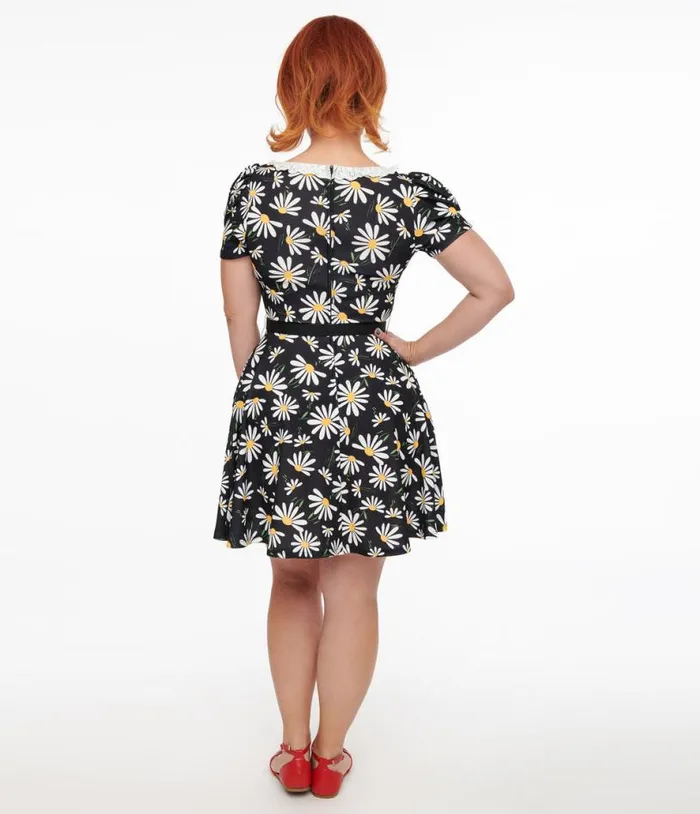 Smak Parlour Black and White Daisy Group Chat Flare Dress Dresses Unique Vintage Pocket Dresses