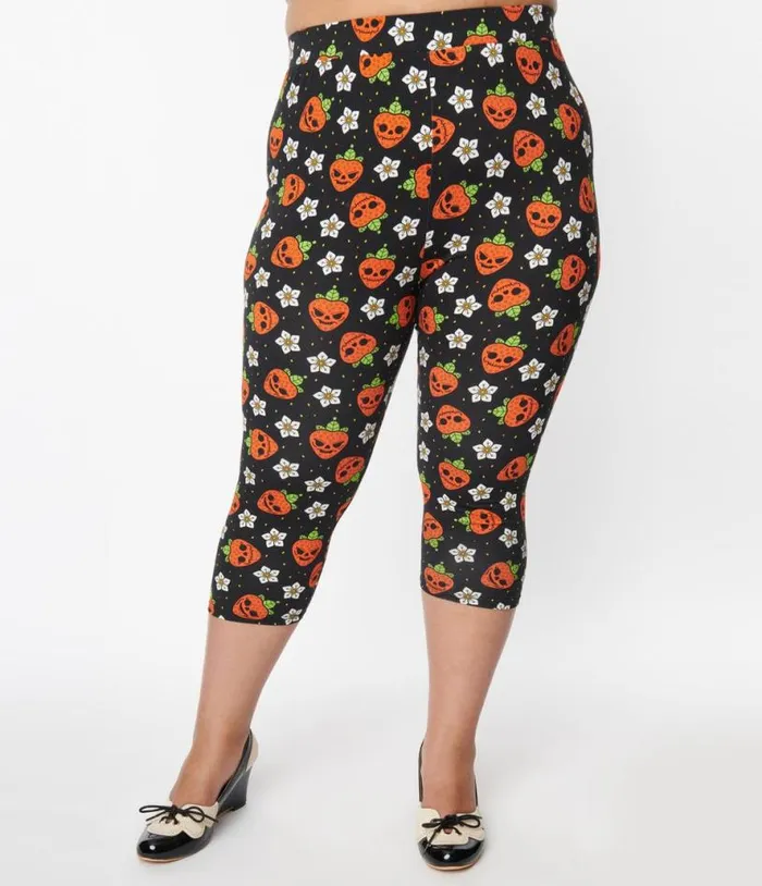 Sourpuss Black Berry Dead Capris Halloween Unique Vintage Bottoms