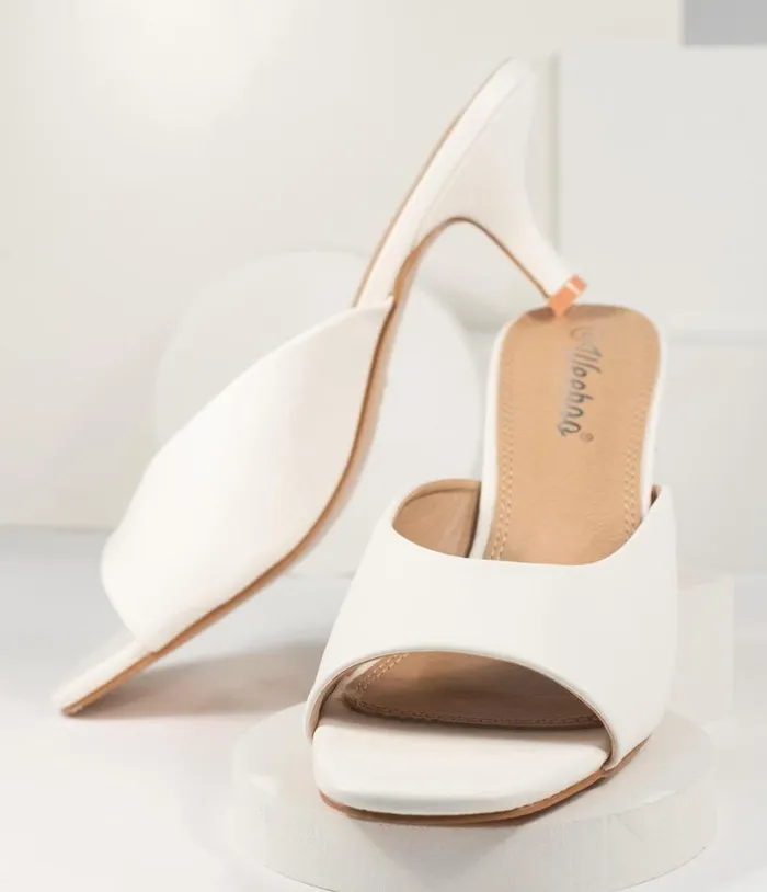 White Leatherette Peep Toe Kitten Heels Shoes Unique Vintage Sandals