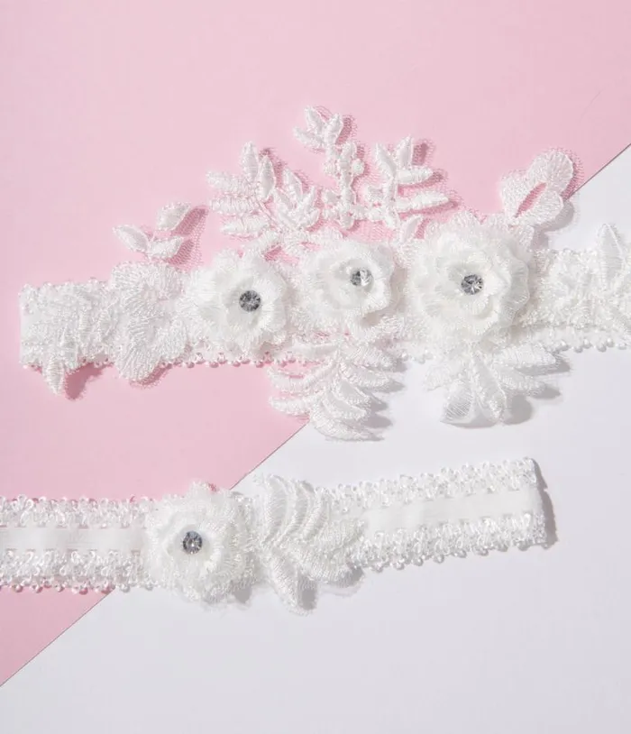 White Rhinestone Floral Garter Set Accessories Unique Vintage Stockings and Tights